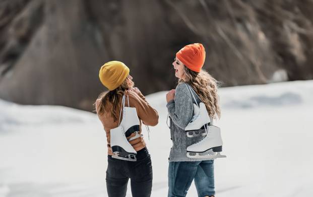 N'oubliez pas d'intégrer notre bonnet classique personnalisable à votre gamme de textiles personnalisés